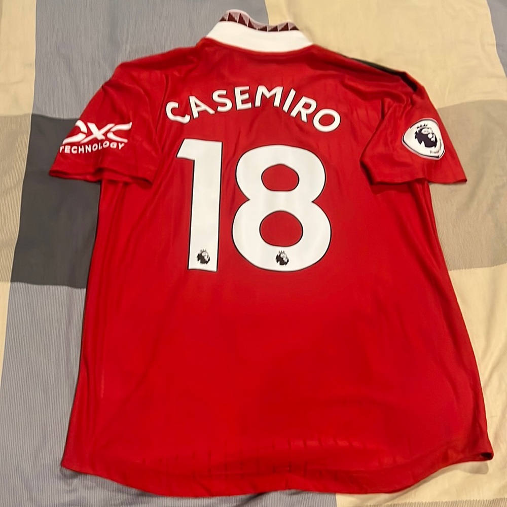 Manchester United 22/23 home jersey player issue Casemiro size M adidas